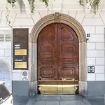 Elegant Suite in Duomo Brera District
